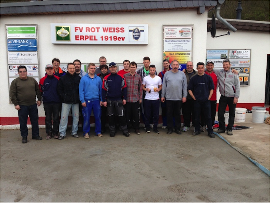 Die Helfer nach getaner Arbeit